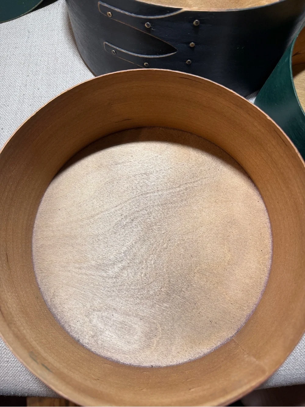Set of 3 Wooden Shaker Design Circular Nesting Boxes w/ Swallowtail Joints & Lid